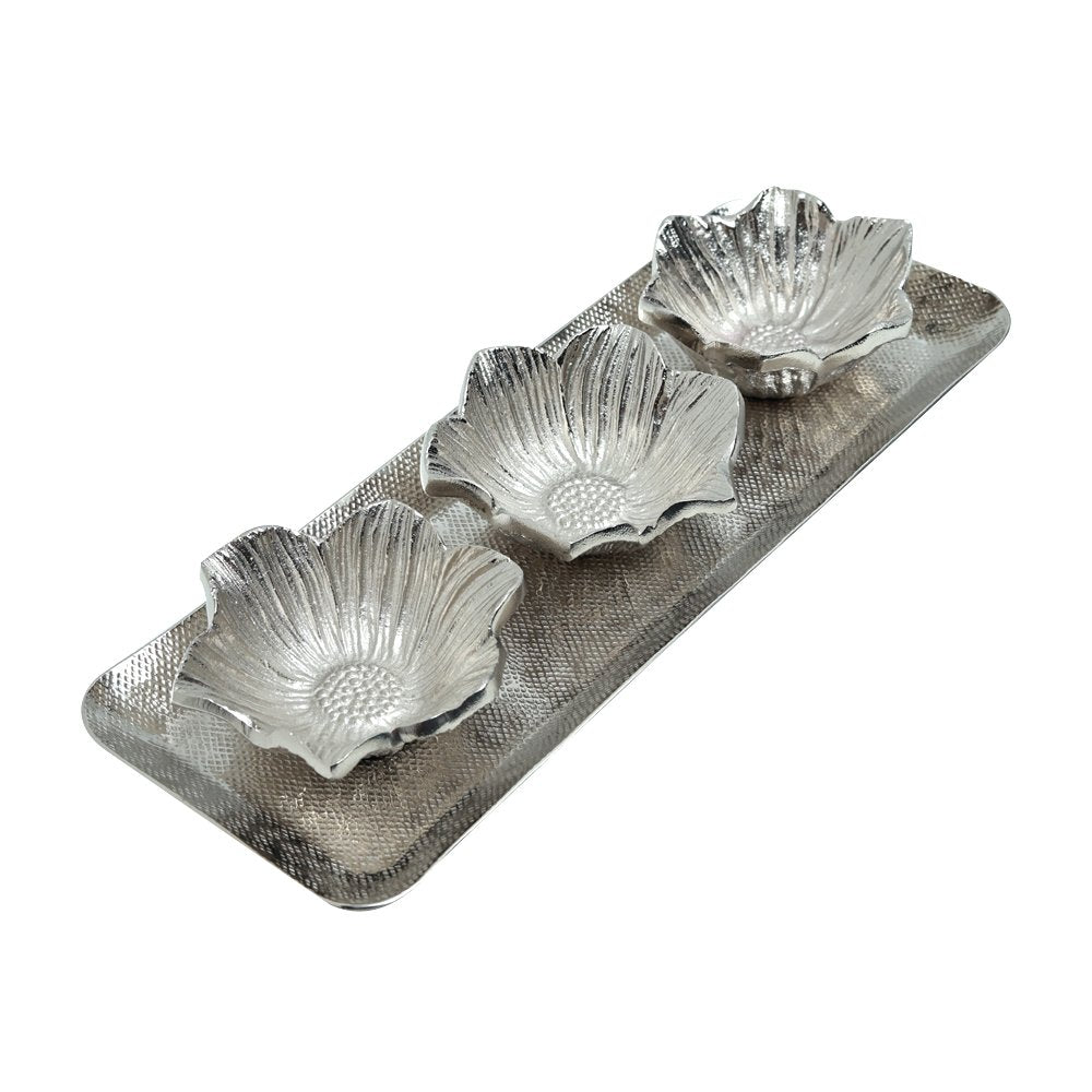 Blossom Tray Set of 3 - Silver in Metal
