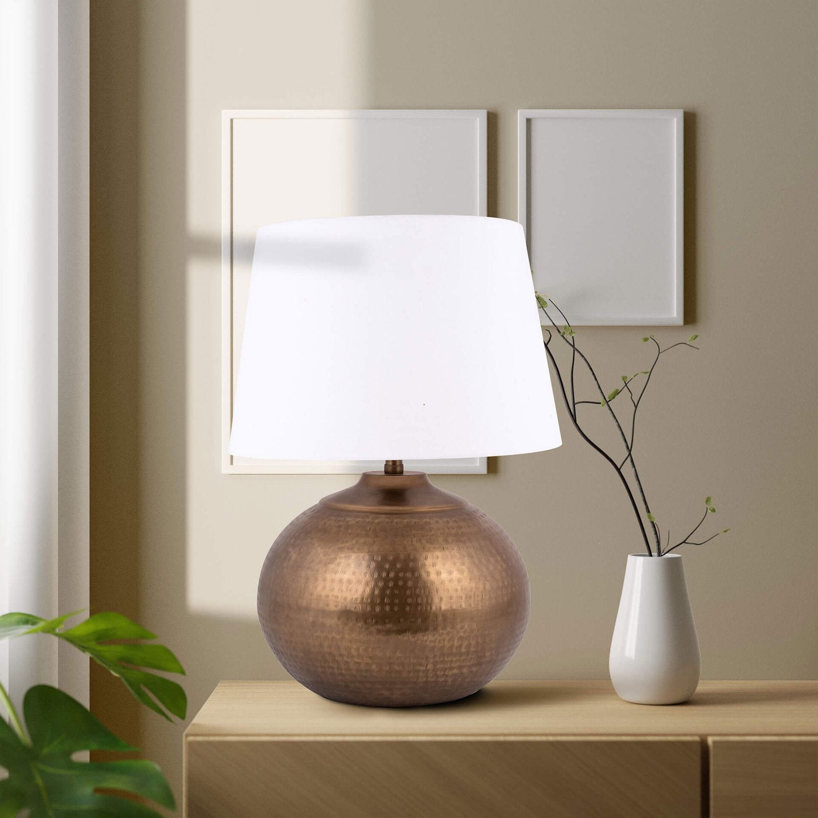 Classic Lamp - Gold in Metal