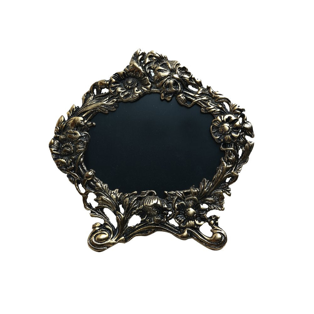 Vintage Pierced Frame - Gold in Metal 6" X 4"