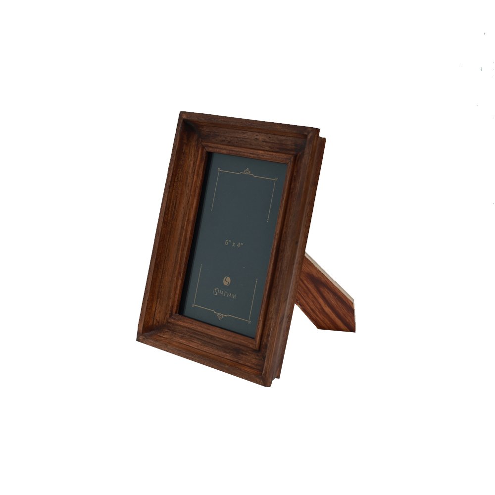Classic Wooden Frame - Large Brown in Wood 6" X 4"