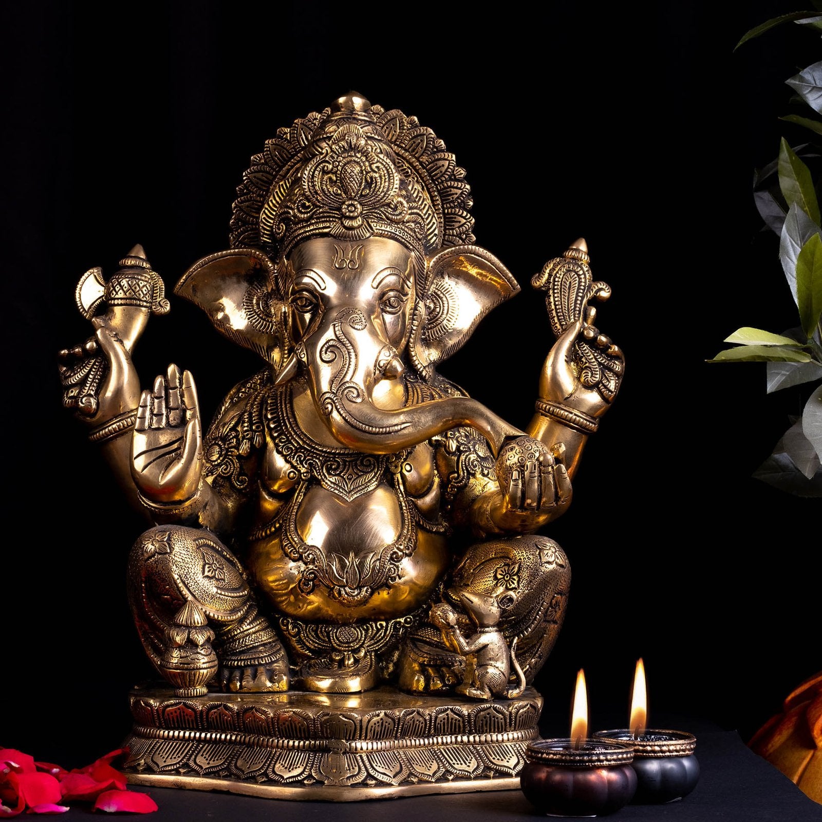 Vinayaka Ganesh Idol - Large in Brass