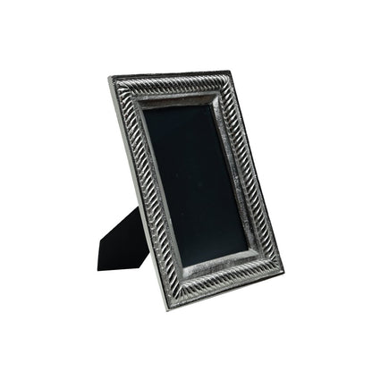 Classic Twist Photo Frame 6&quot; X 9&quot;