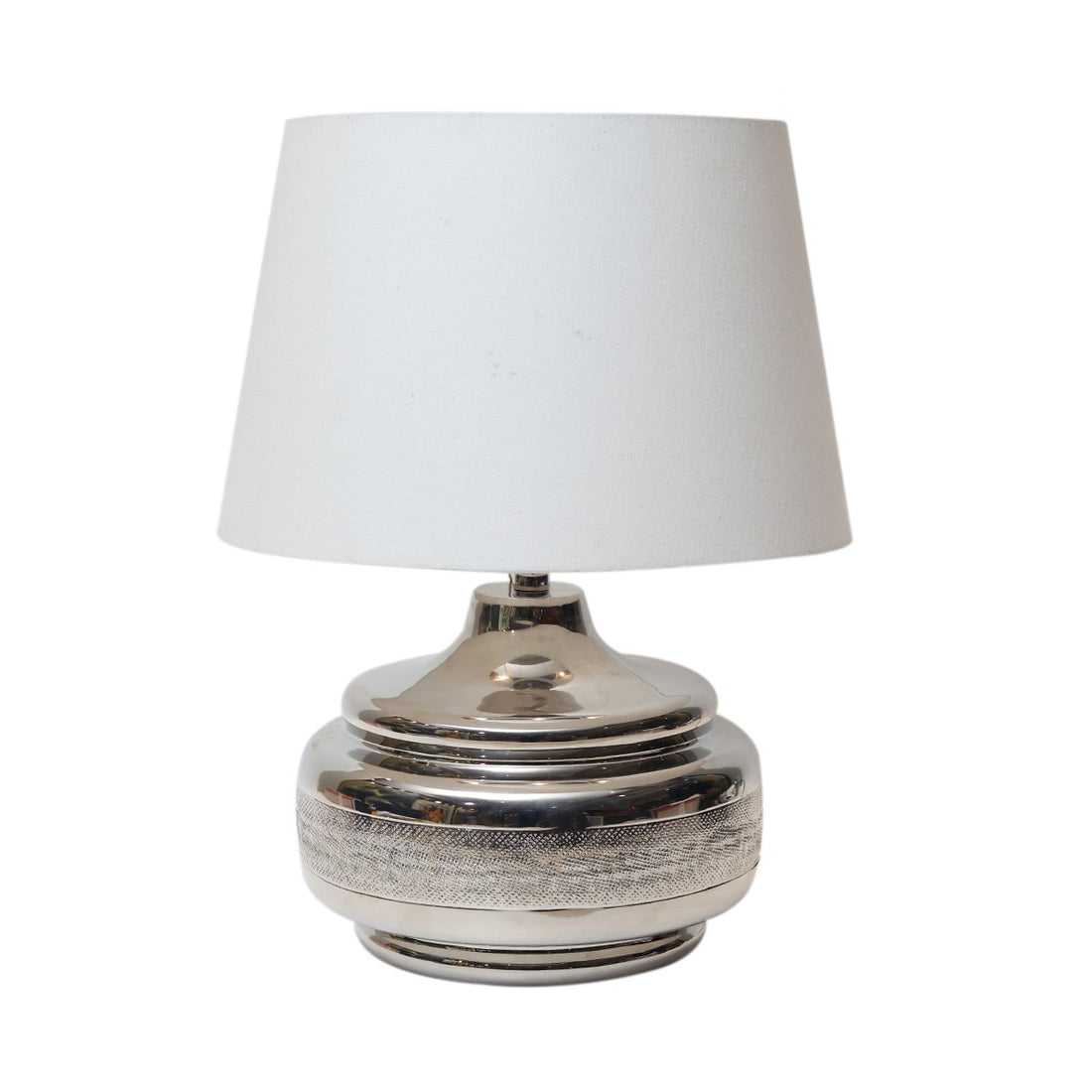 Nyasa Lamp - Silver in Metal