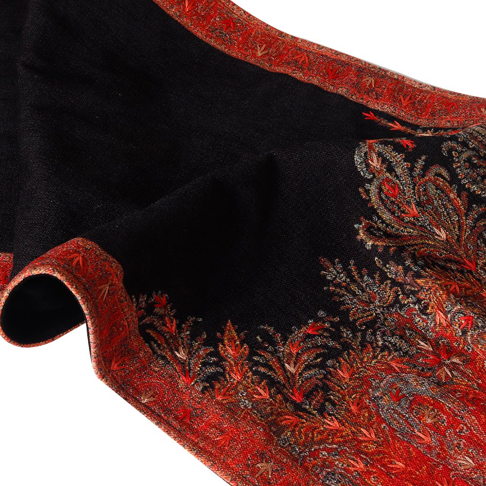 Jamawar  Floral Runner - Black in Shanil 15″ x 72″