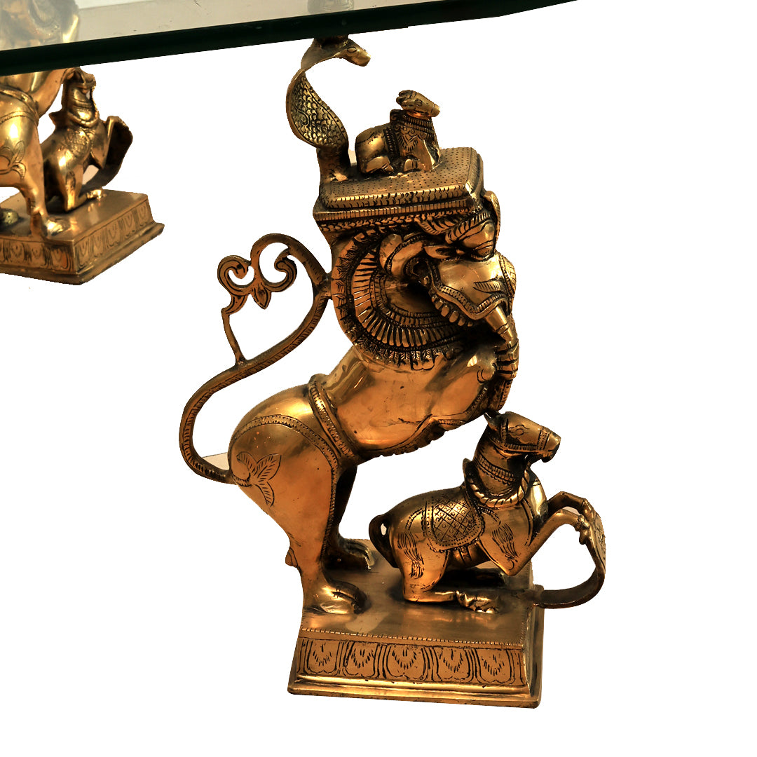 Yali  Sculptural Table Brass