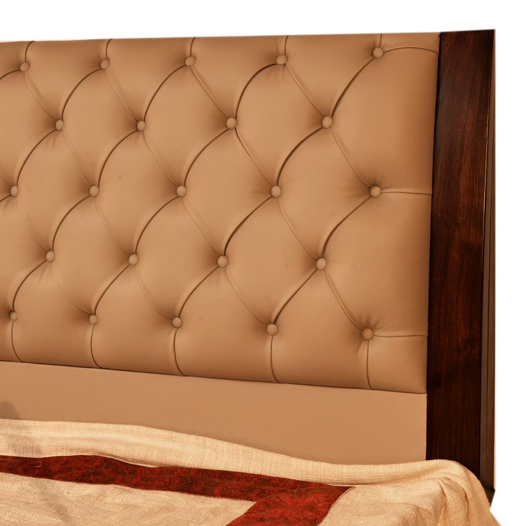 Windsor Tufted Bed - Teak Wood