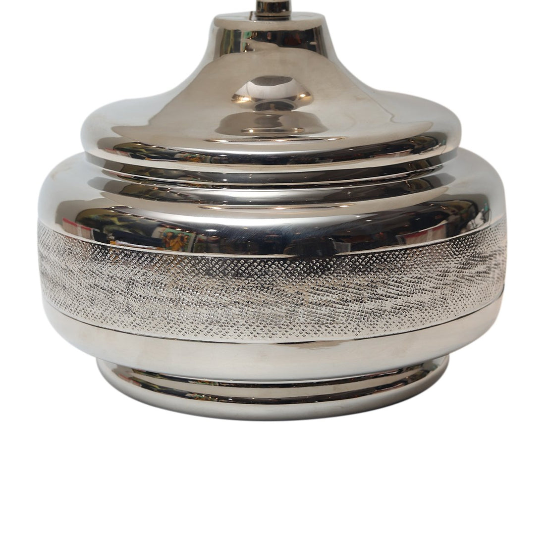 Nyasa Metal Lamp - Silver