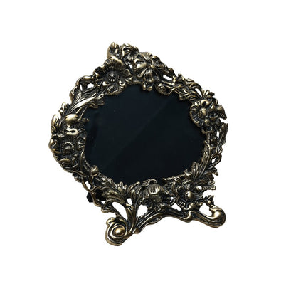 Vintage Pierced Frame -  Gold  in Metal 6&quot; X 4&quot;