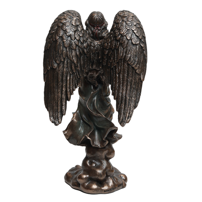 Angel with trumpet