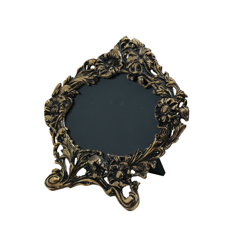 Vintage Pierced Frame -  Gold  in Metal 6&quot; X 4&quot;