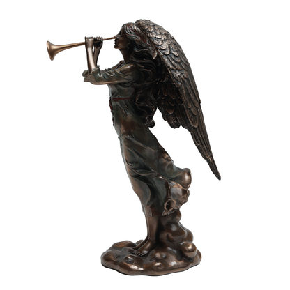 Angel with trumpet
