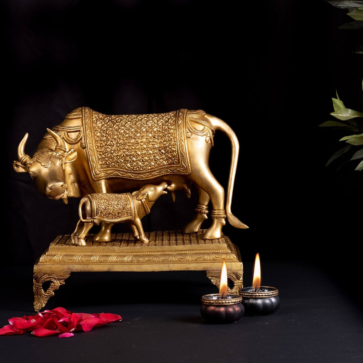 Kamdhenu Cow with Bachda - Brass